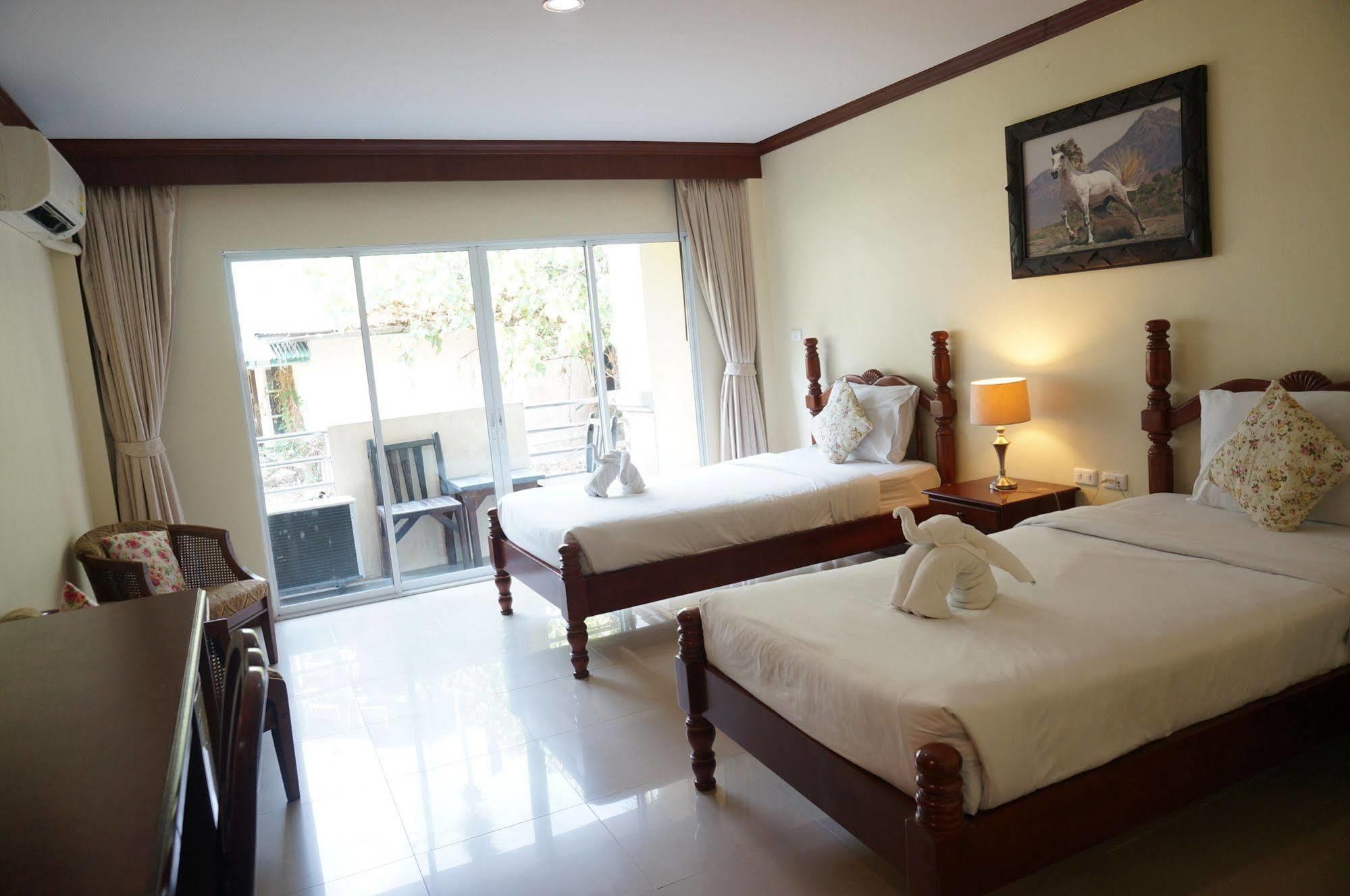 Hotel Pranang Flora House Ao Nang Exterior foto