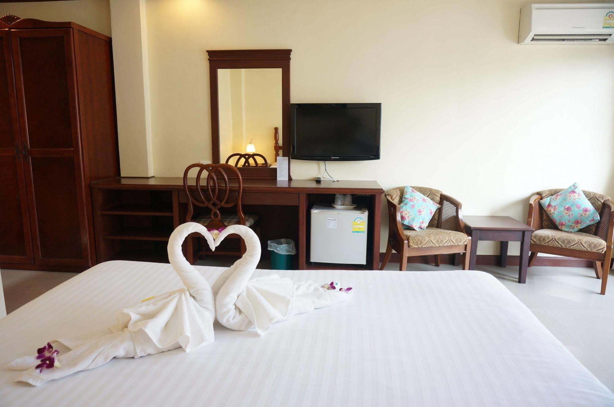 Hotel Pranang Flora House Ao Nang Exterior foto